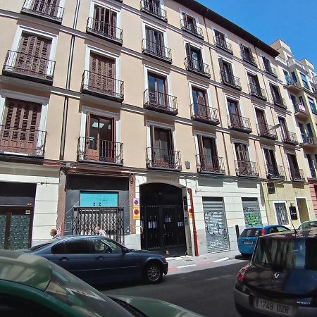 Rosales Residences Madri Exterior foto