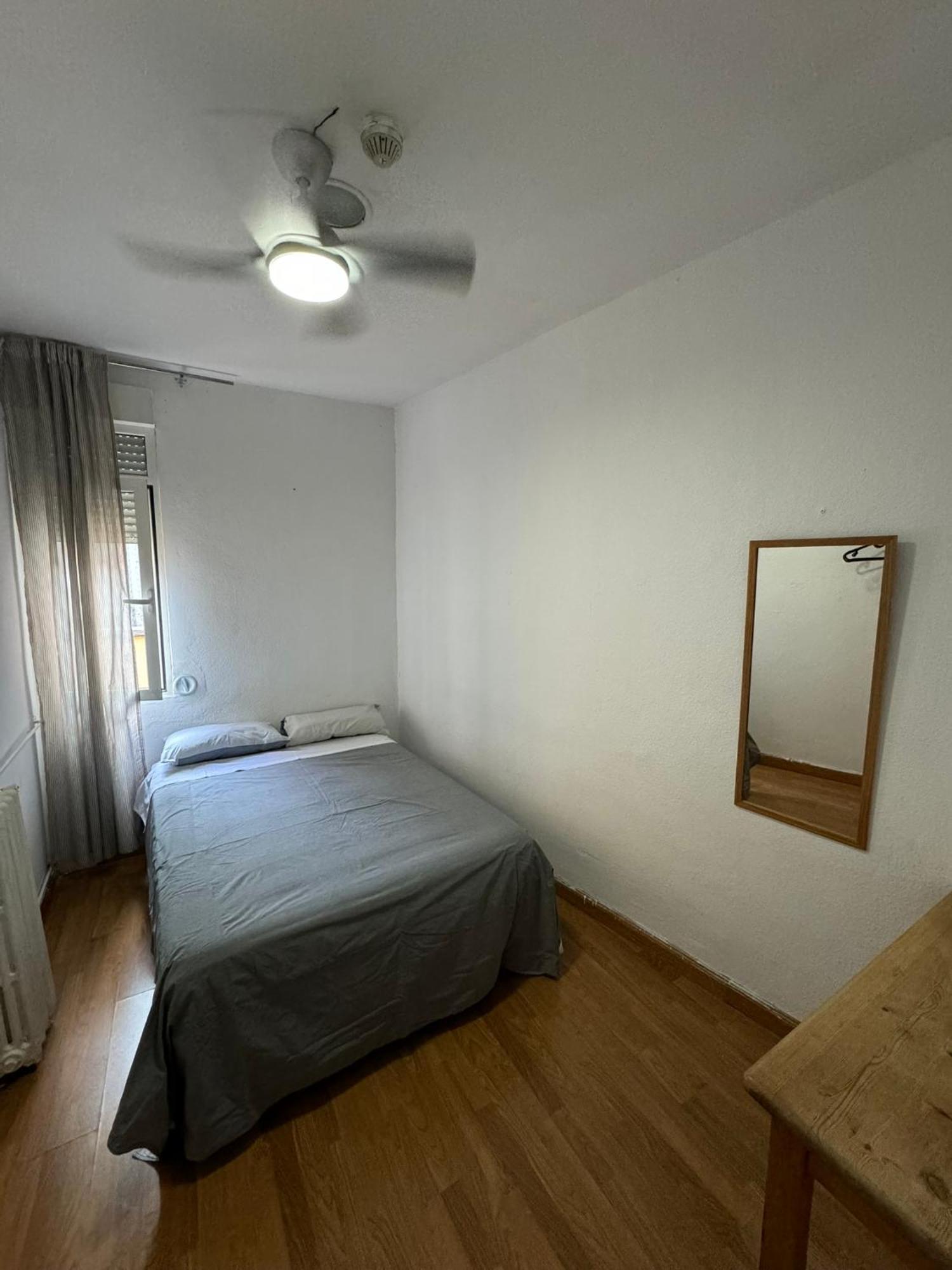 Rosales Residences Madri Exterior foto